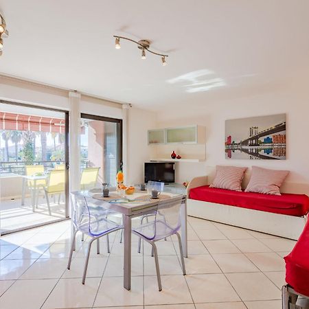 Apartment Santa Monica-1 By Interhome Frejus Bagian luar foto